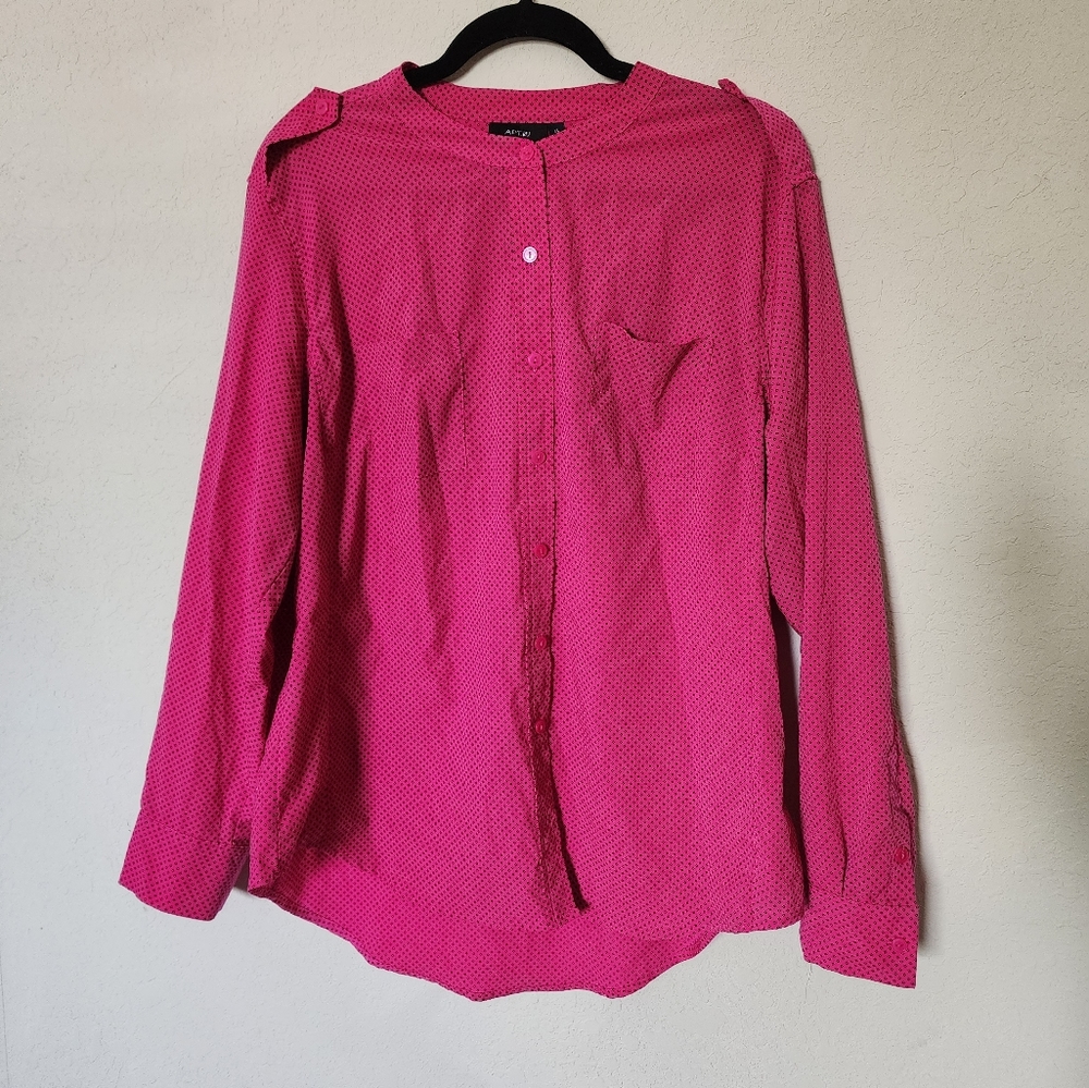 ✨️Apt 9 Fuschia Blouse